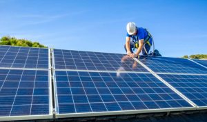 Installation et mise en production des panneaux solaires photovoltaïques à Pluguffan